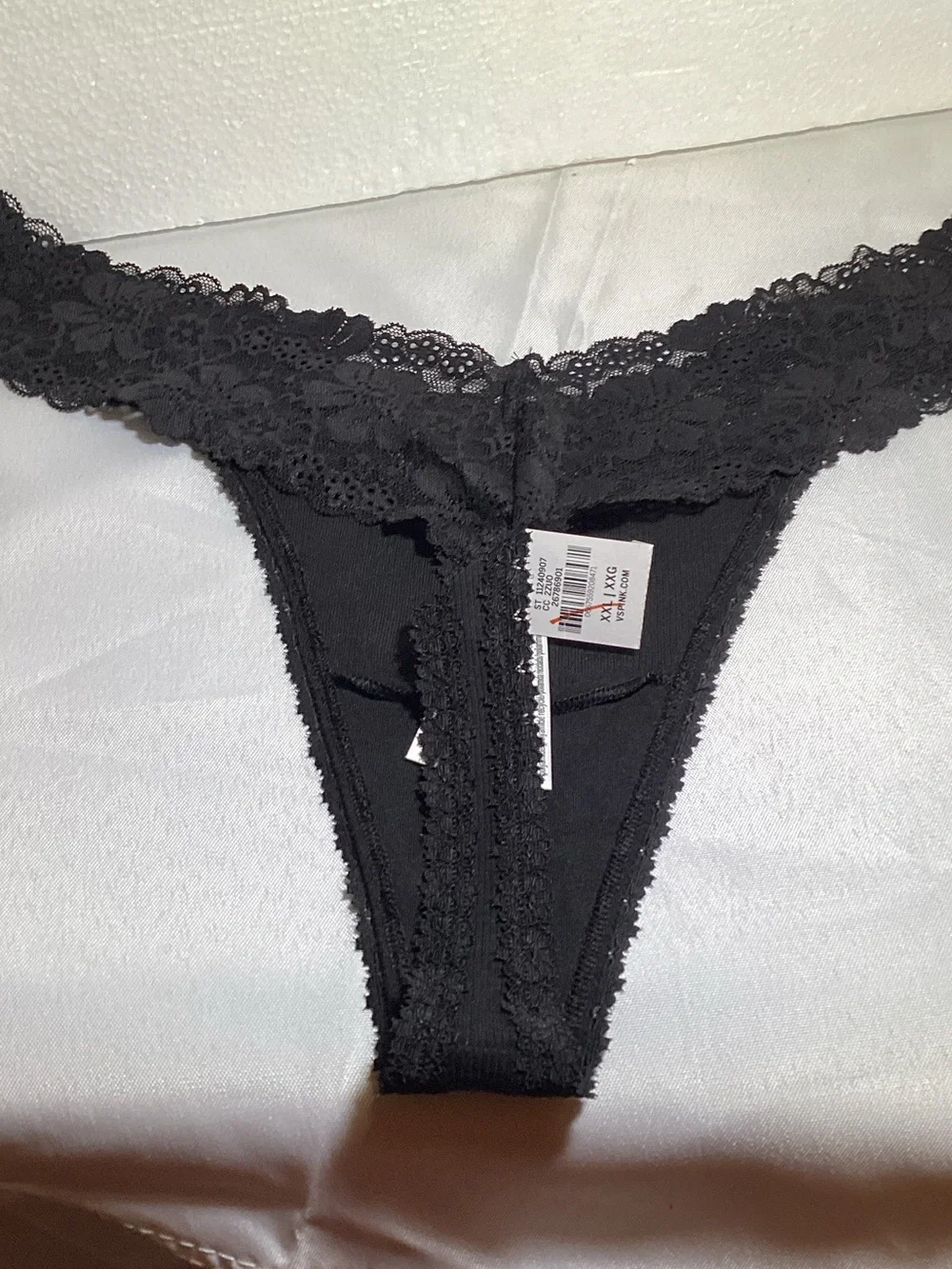 PINK Victoria's Secret Black Ribbed Lace Trim Thong